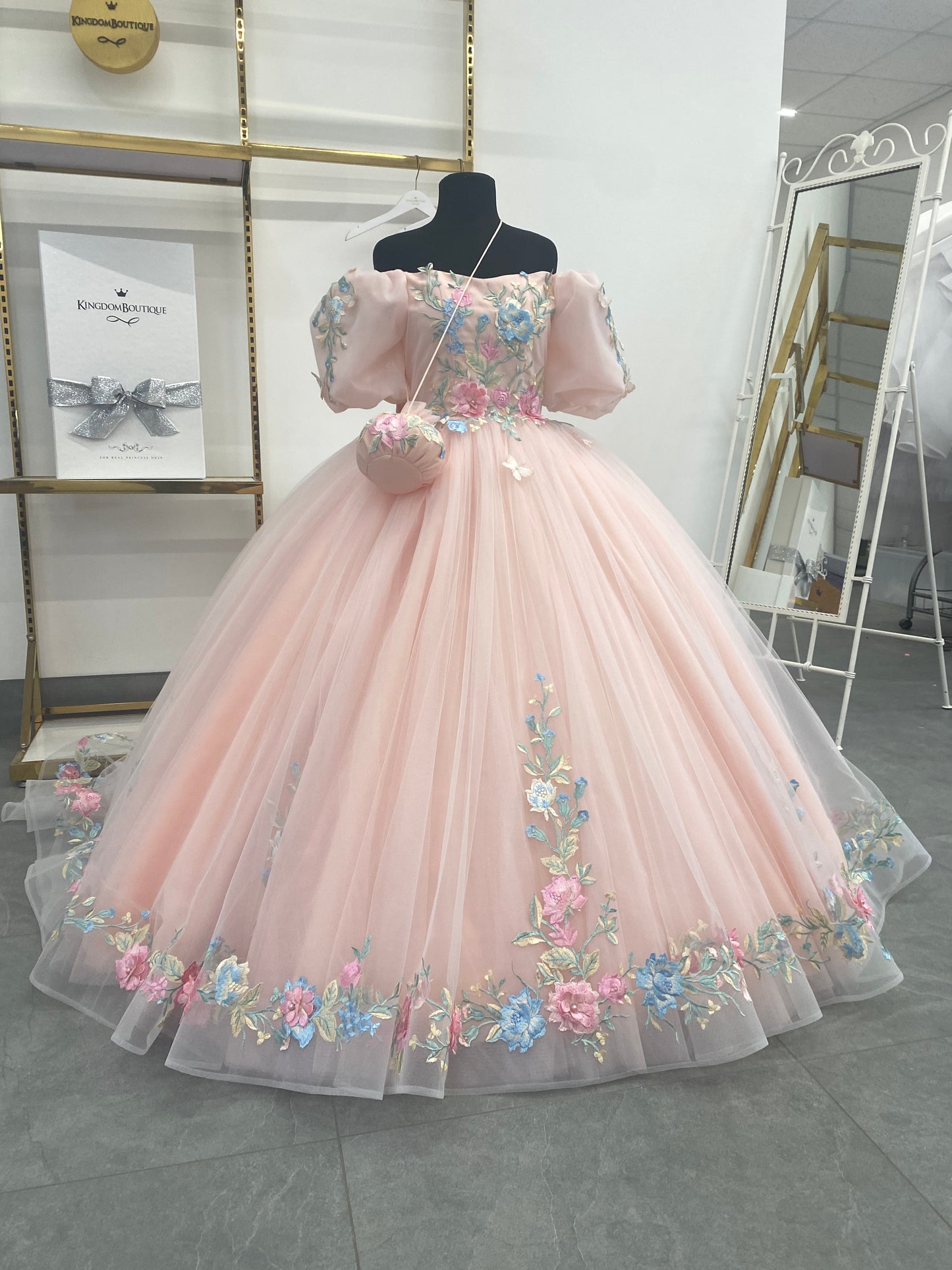 Dress 32-034