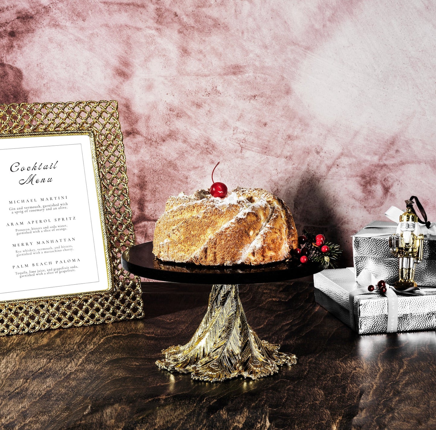 Plume Cake Stand