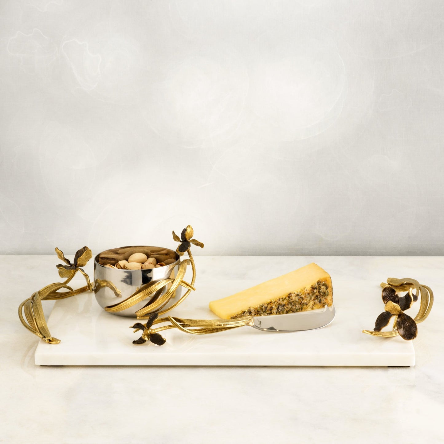 Black Iris Large Cheese Board w/ Knife