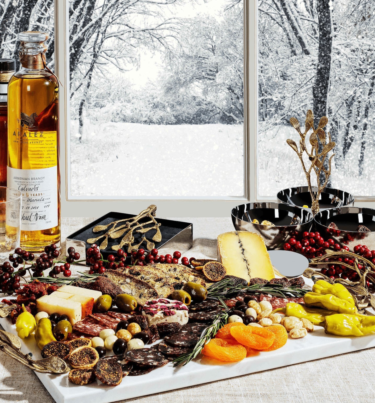 Mistletoe Cocktail Napkin Box