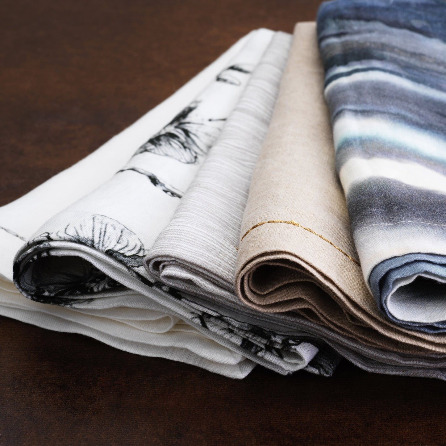 Woodgrain Dinner Napkin